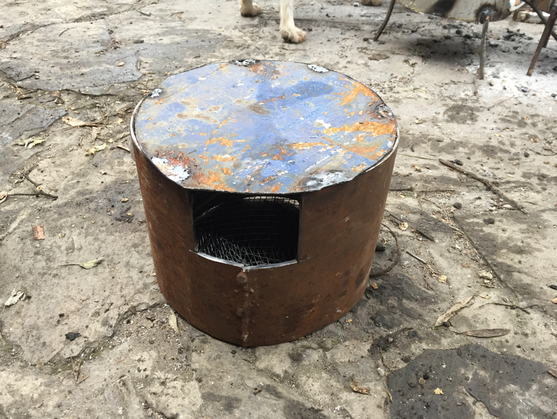 Fichier:Tent heating stove 4.png